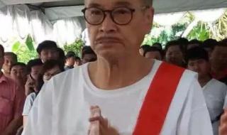  星爷询问吴孟达病情